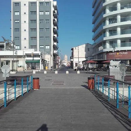 Direct Cross Road